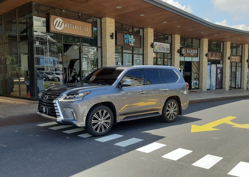LEXUS LX (2019)