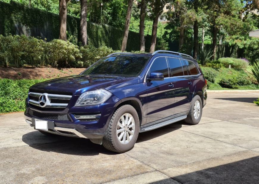MERCEDES-BENZ GL (2015)