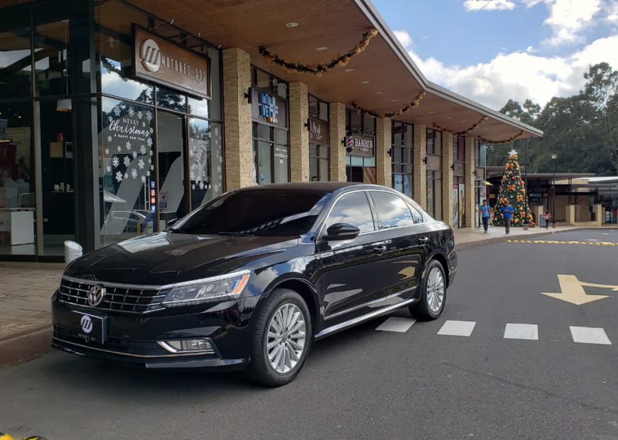VOLKSWAGEN PASSAT  (2016)