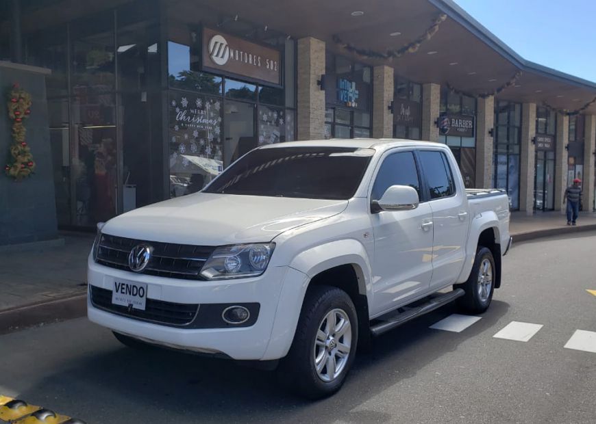 VOLKSWAGEN AMAROK (2016)