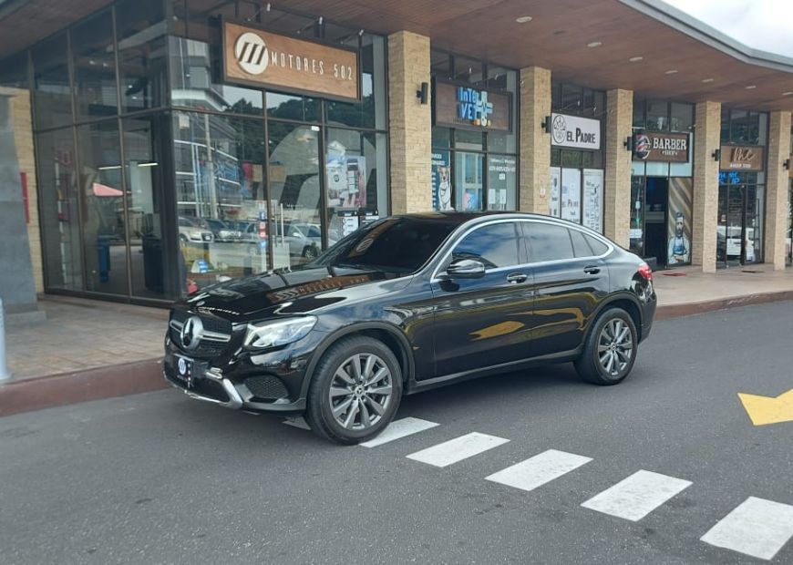 MERCEDES-BENZ GLC (2018)