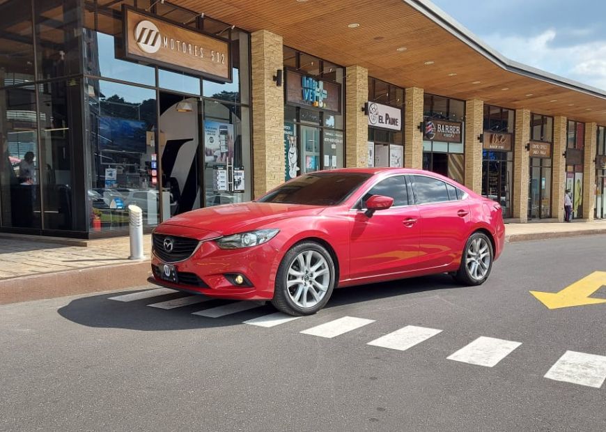 MAZDA 6 (2015)