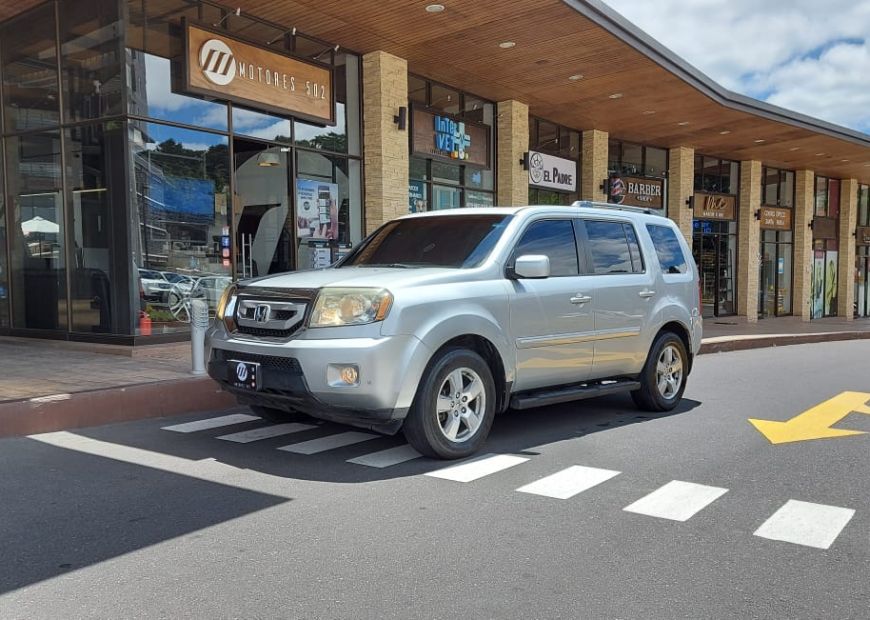 HONDA PILOT (2009)