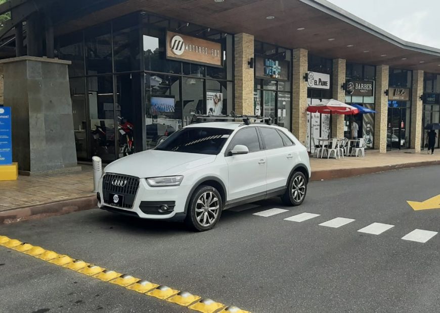 AUDI Q3 (2015)