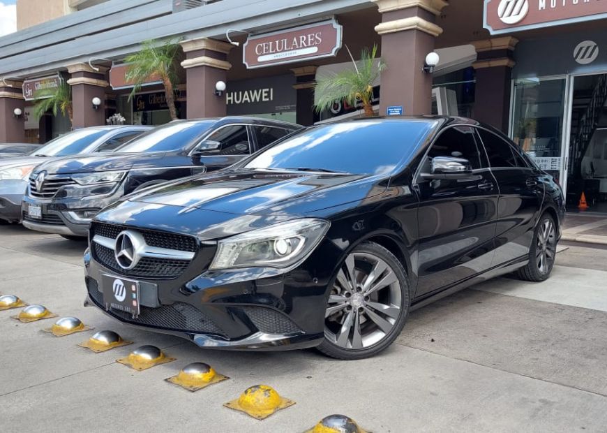 MERCEDES-BENZ CLA (2016)