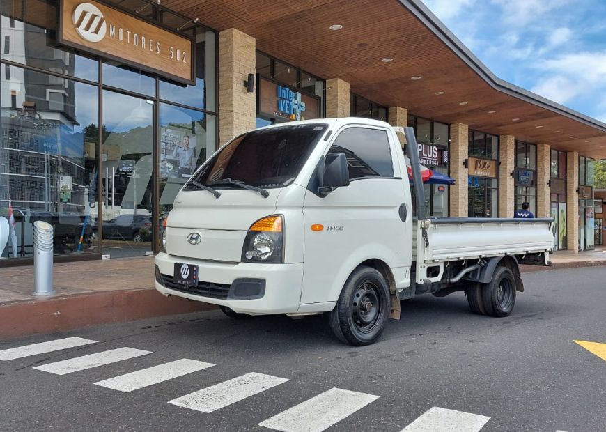 HYUNDAI H-100 (2016)