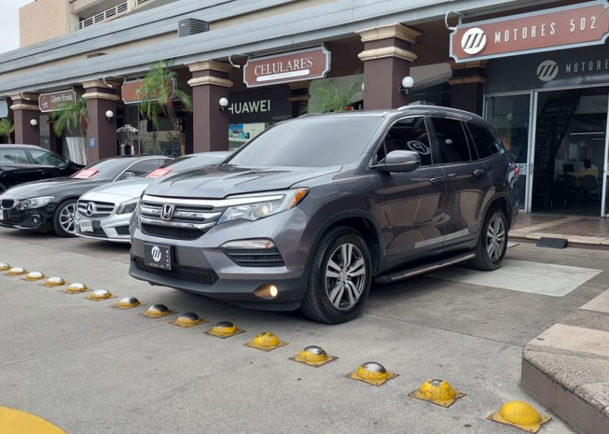 HONDA PILOT (2016)
