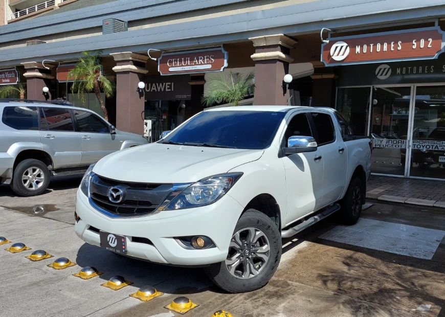 MAZDA BT-50 (2020)