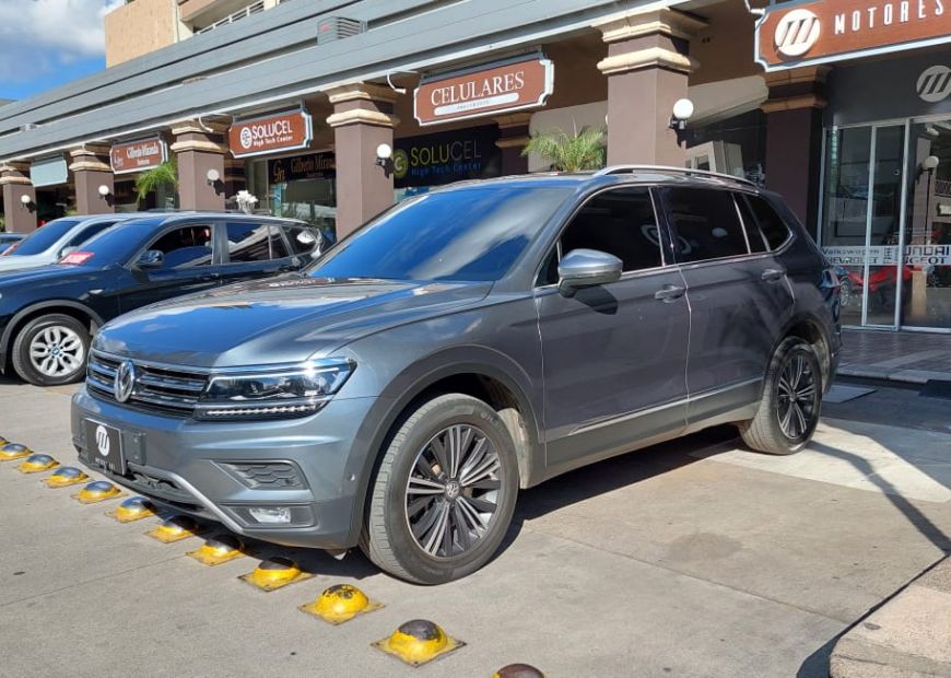 VOLKSWAGEN TIGUAN (2019)