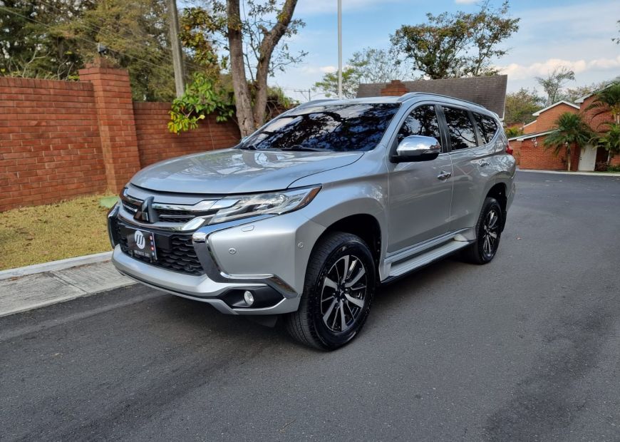 MITSUBISHI MONTERO SPORT (2018)