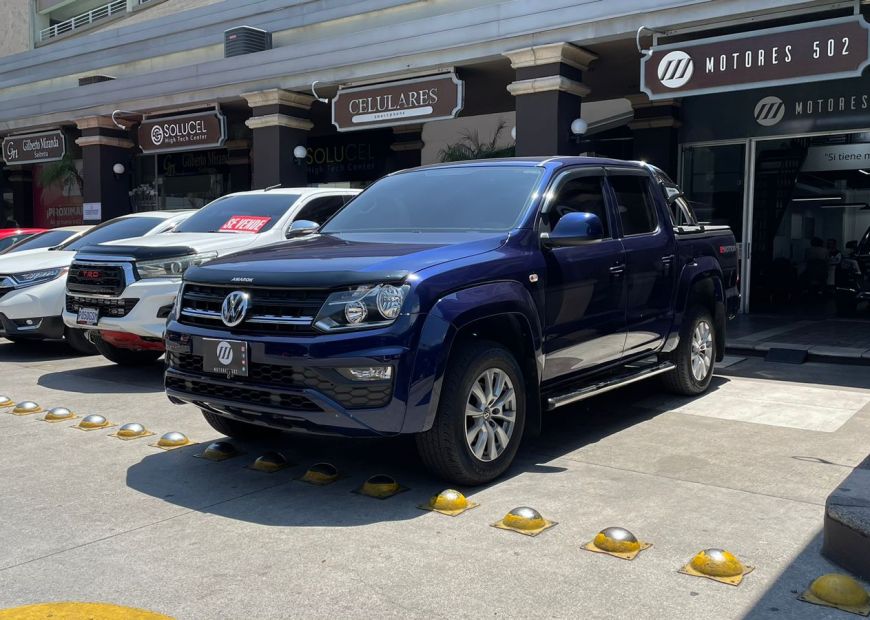 VOLKSWAGEN AMAROK (2022)