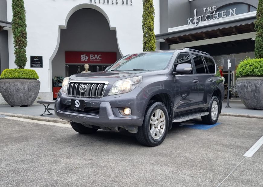 TOYOTA LAND CRUISER PRADO (2012)