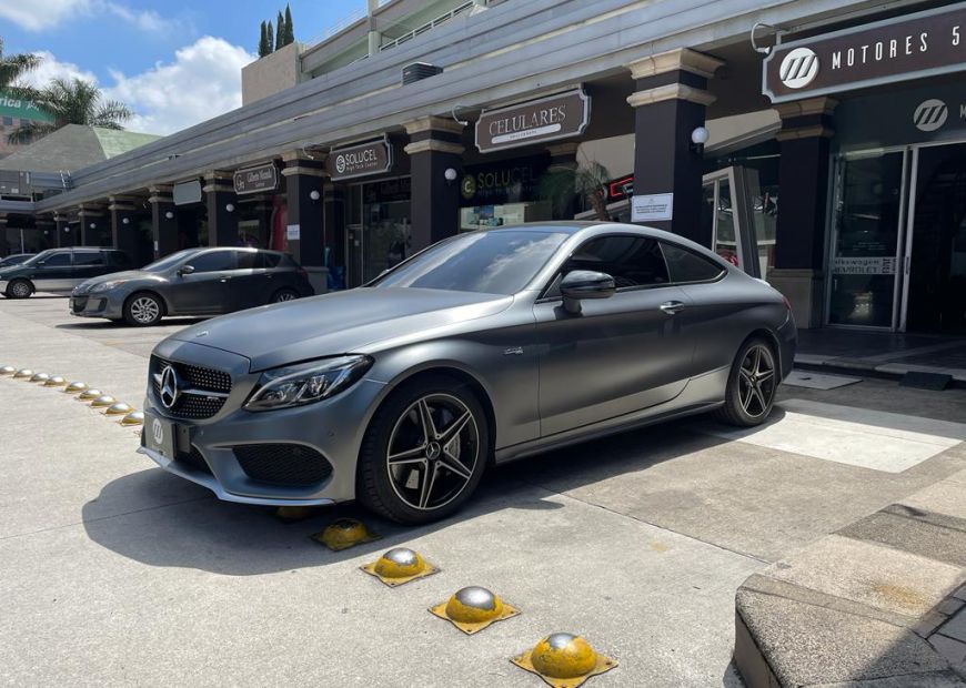 MERCEDES-BENZ C (2018)