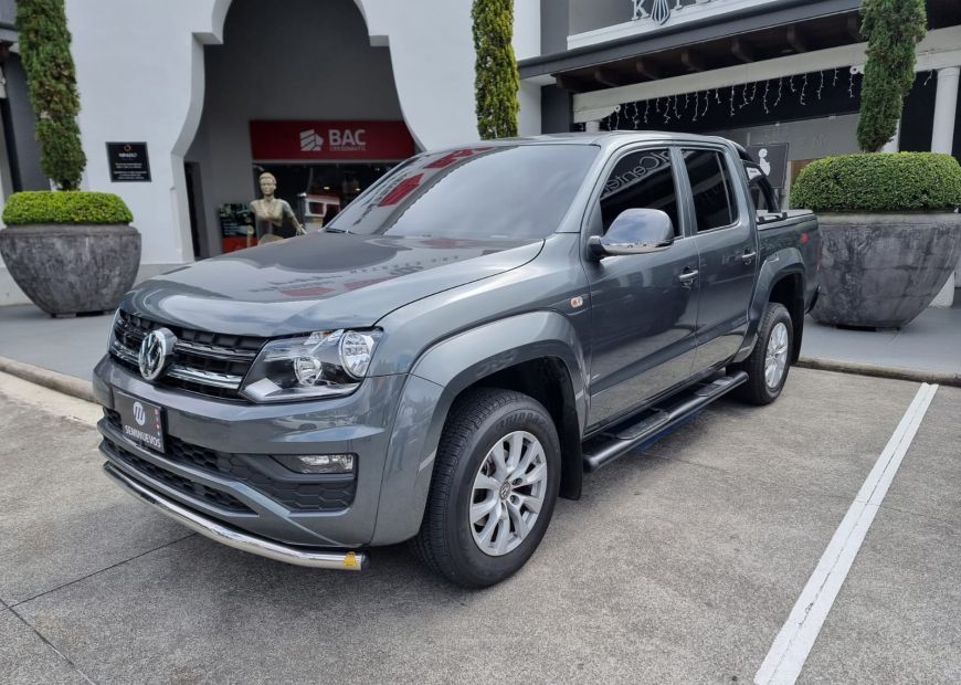 VOLKSWAGEN AMAROK (2023)