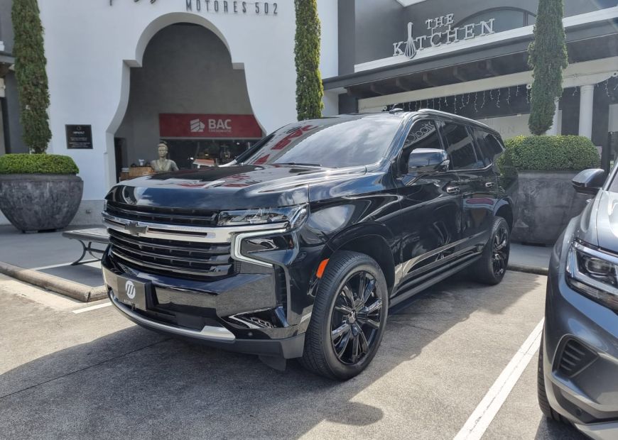 CHEVROLET TAHOE (2021)