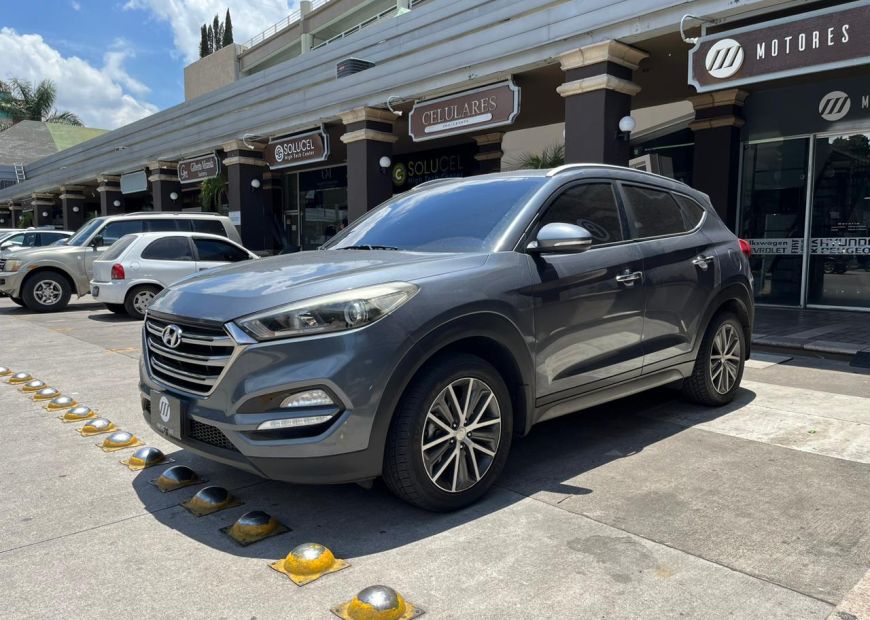 HYUNDAI TUCSON (2018)