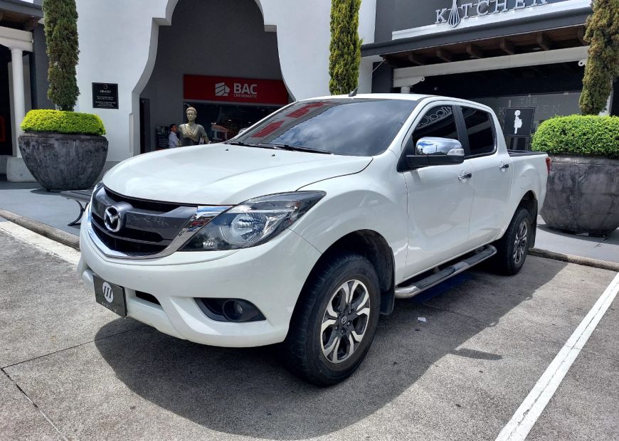 MAZDA BT-50 (2018)