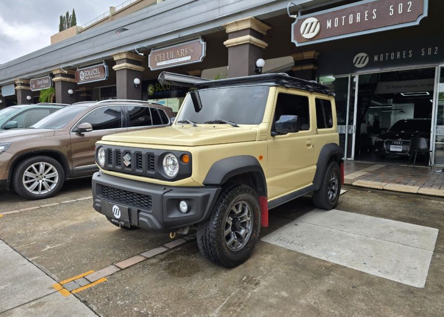 SUZUKI JIMNY (2021)