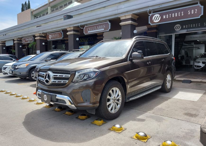 MERCEDES-BENZ GLS (2017)