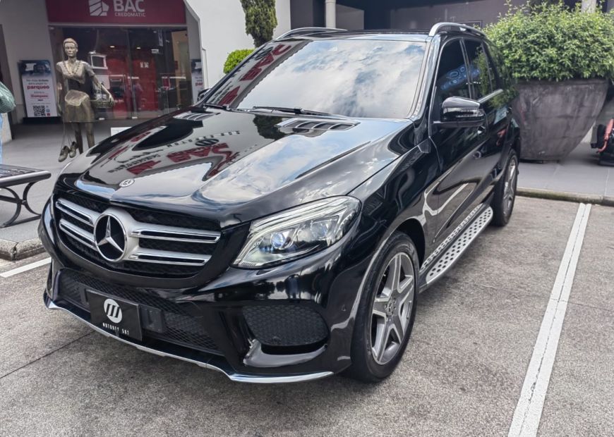 MERCEDES-BENZ GLE (2018)