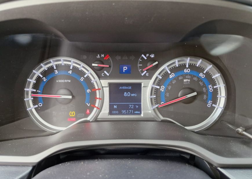 TOYOTA 4RUNNER (2015)