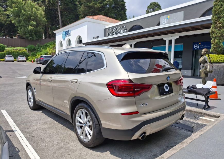 BMW X3 (2021)