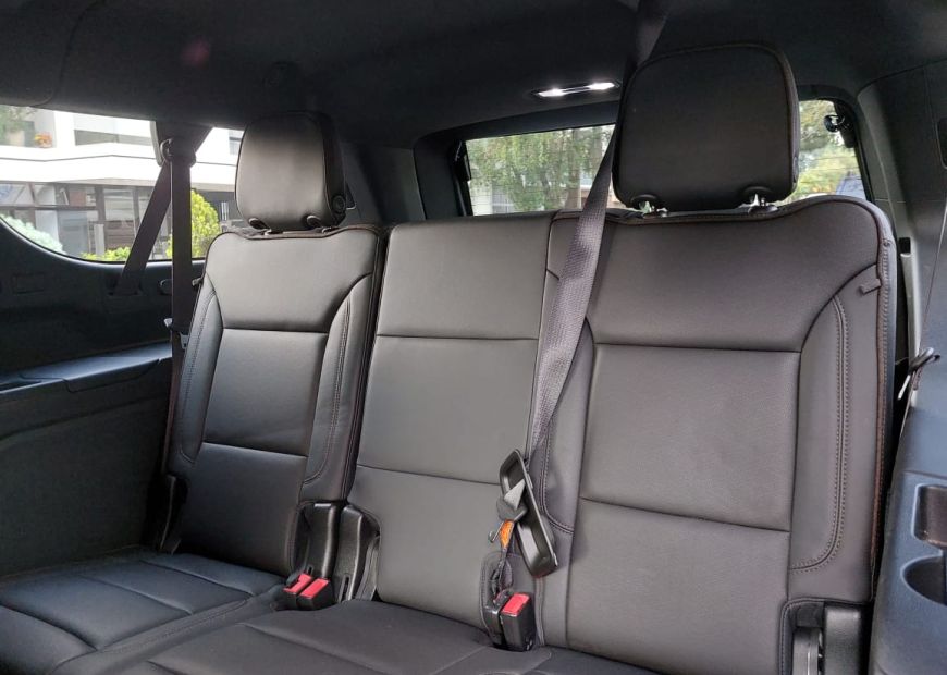 CHEVROLET SUBURBAN (2021)