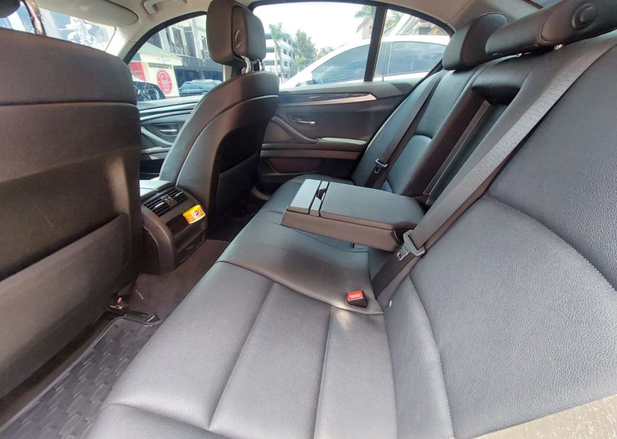 BMW 5 (2012)
