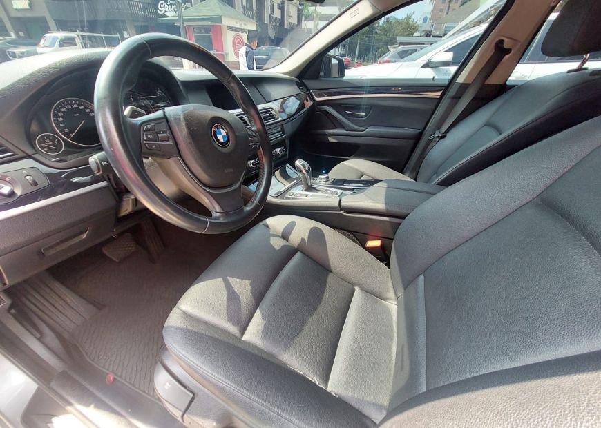 BMW 5 (2012)