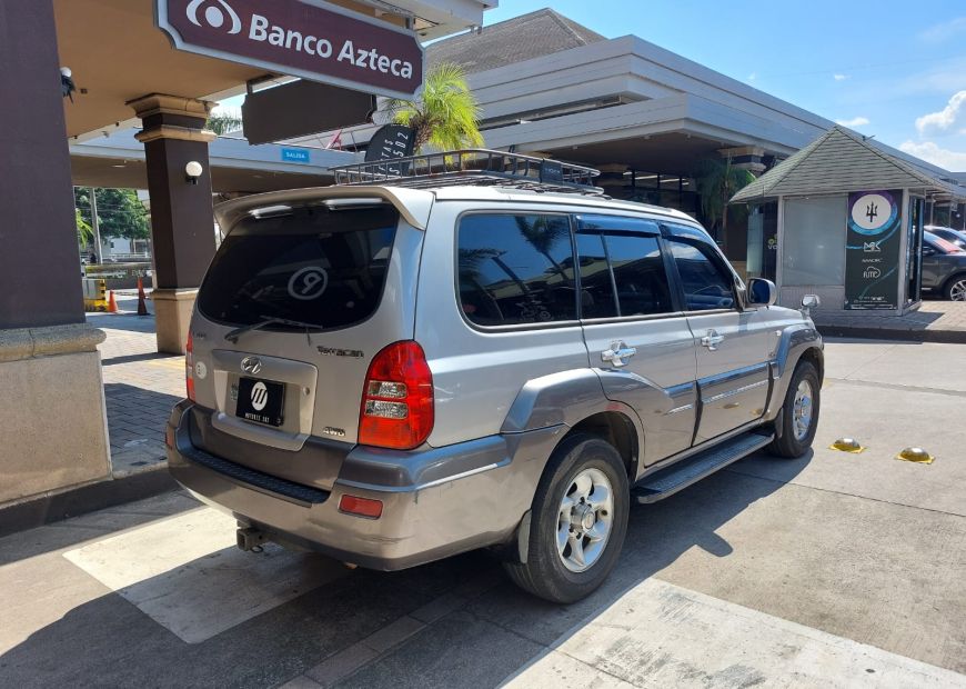 HYUNDAI TERRACAN (2005)