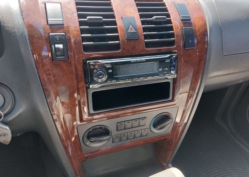 HYUNDAI TERRACAN (2005)