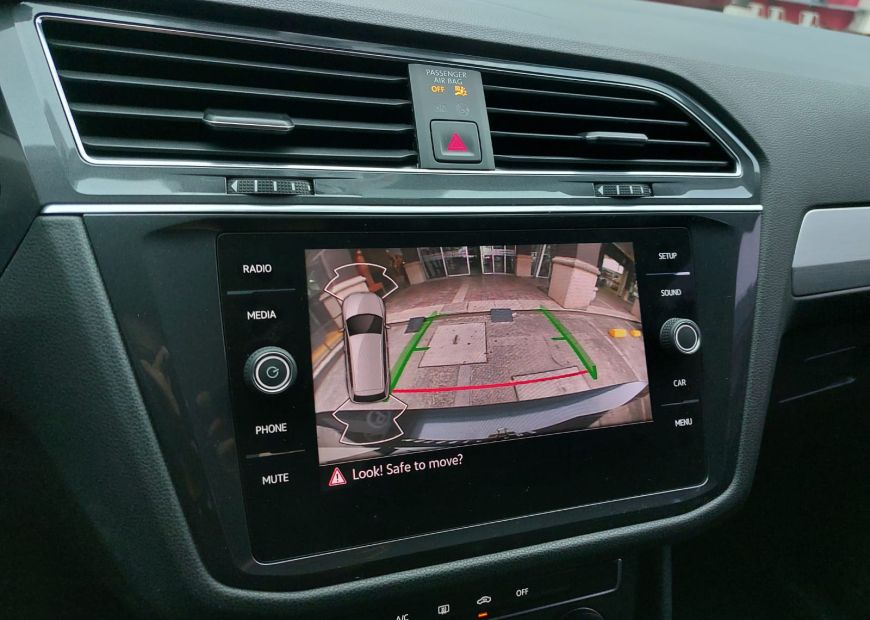 VOLKSWAGEN TIGUAN (2021)