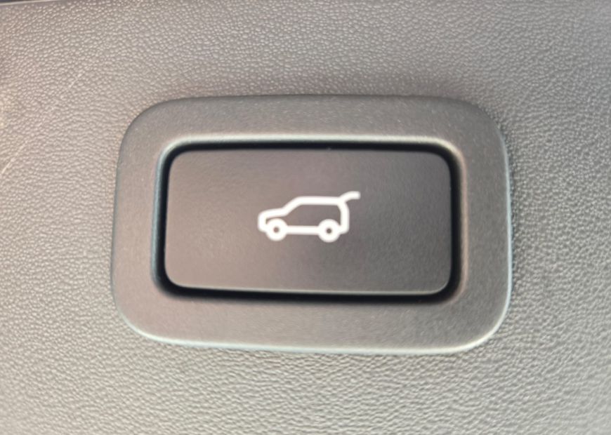 LAND ROVER DISCOVERY SPORT (2016)