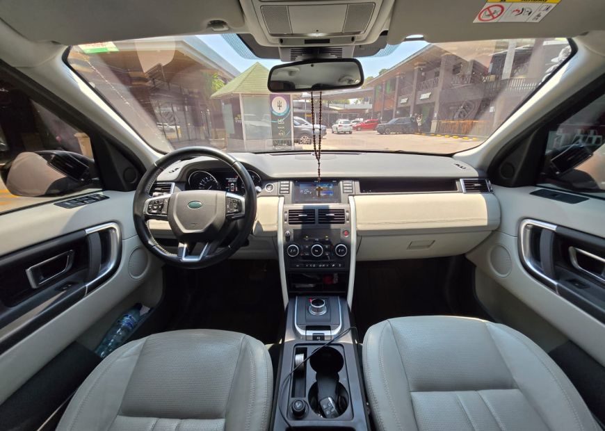 LAND ROVER DISCOVERY SPORT (2016)