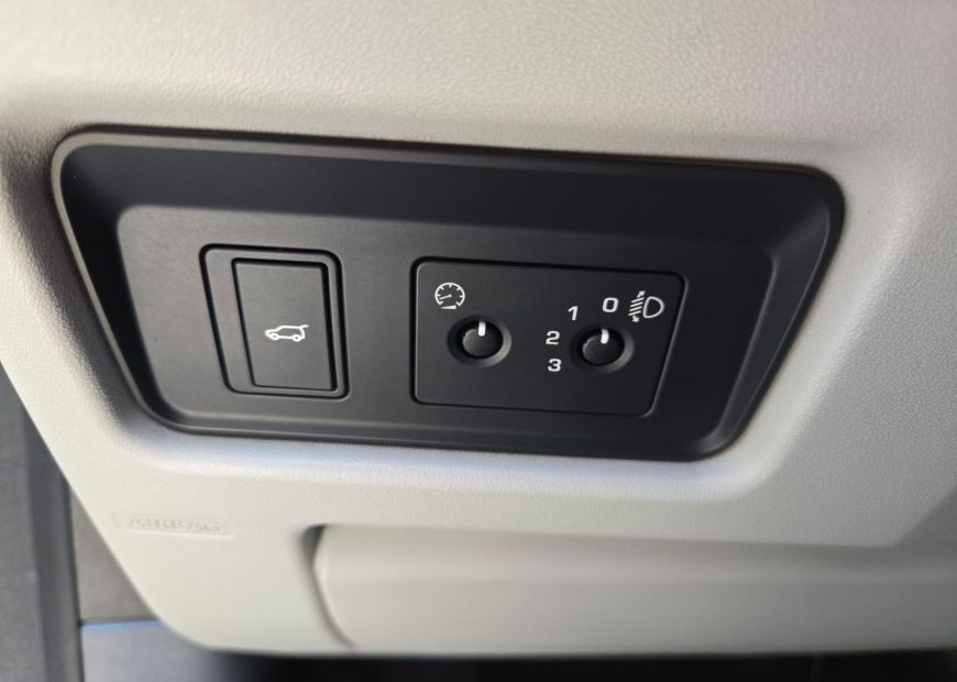 LAND ROVER DISCOVERY SPORT (2016)