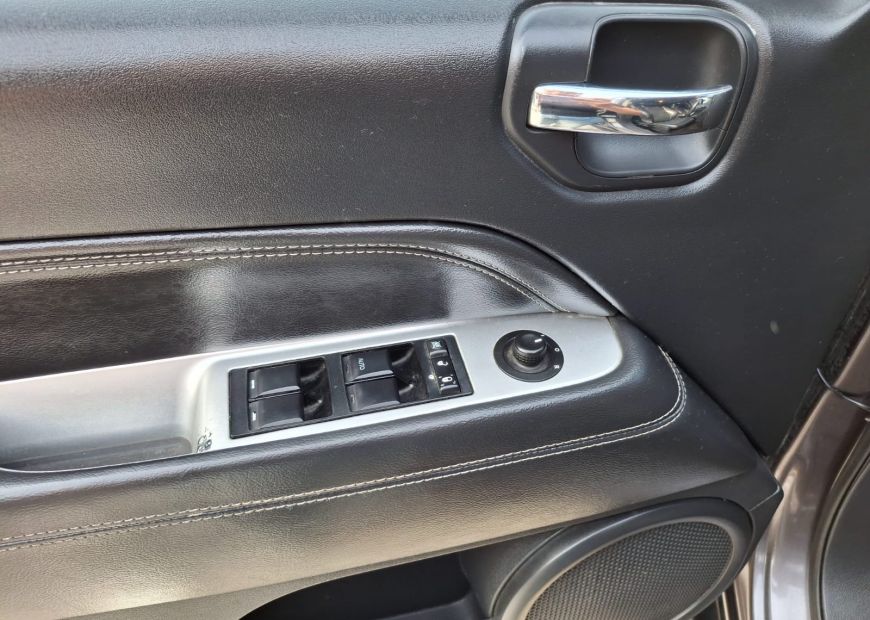 JEEP COMPASS (2015)