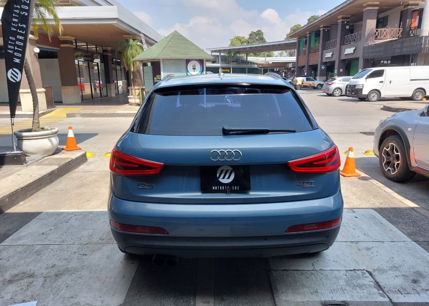 AUDI Q3 (2014)
