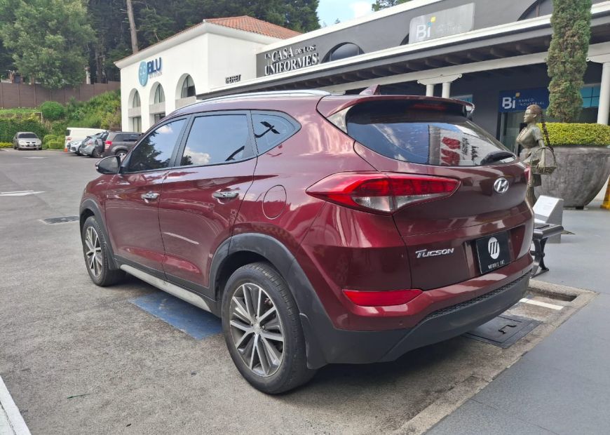 HYUNDAI TUCSON (2018)