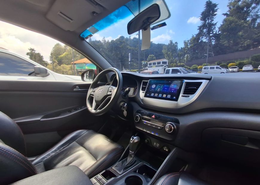 HYUNDAI TUCSON (2018)