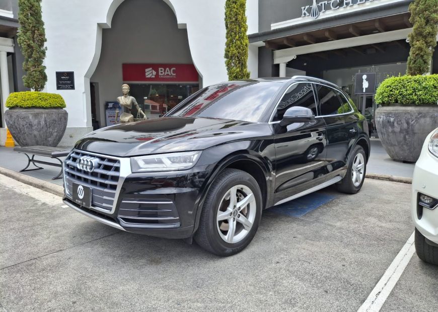 AUDI Q5 (2018)