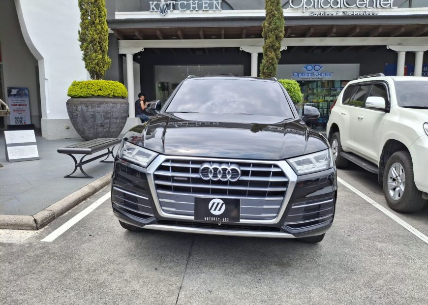 AUDI Q5 (2018)