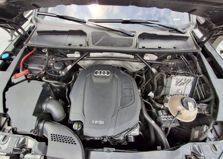 AUDI Q5 (2018)