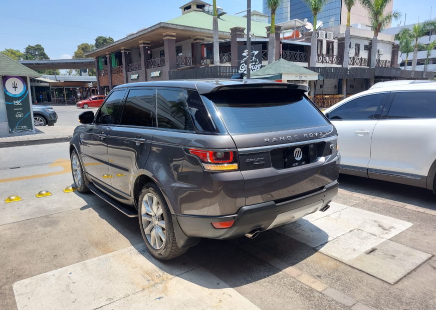 LAND ROVER R. R. SPORT (2017)