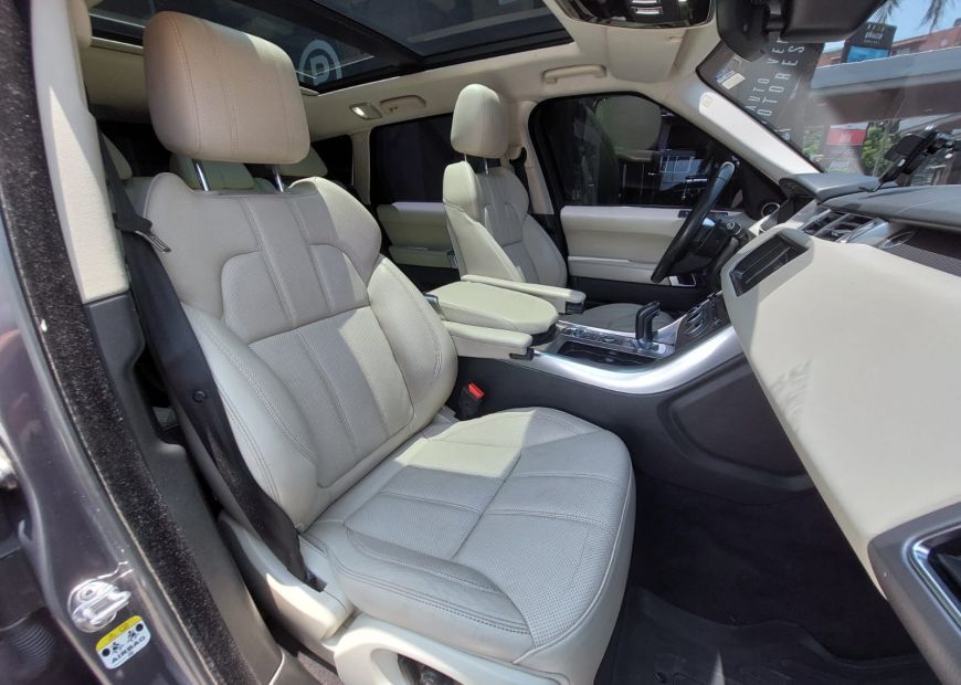 LAND ROVER R. R. SPORT (2017)
