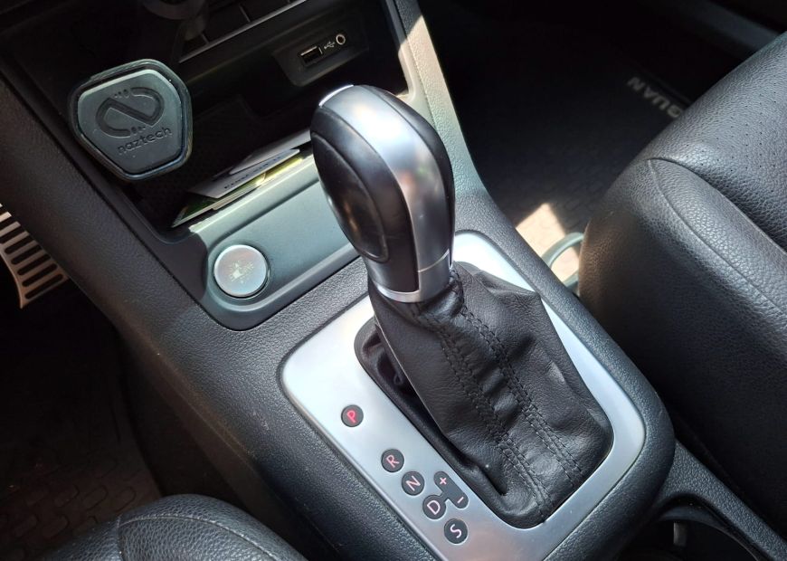 VOLKSWAGEN TIGUAN (2016)