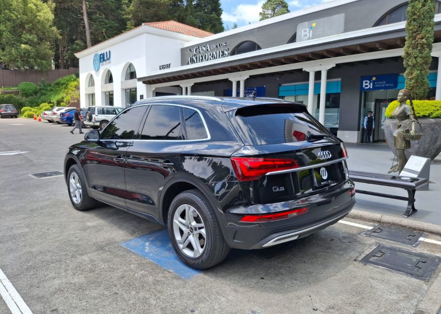 AUDI Q5 (2021)