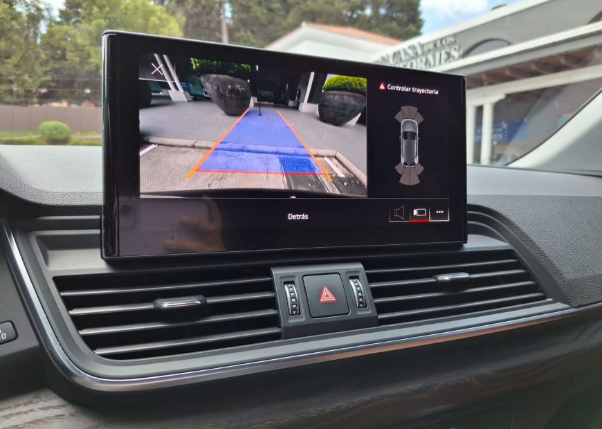 AUDI Q5 (2021)
