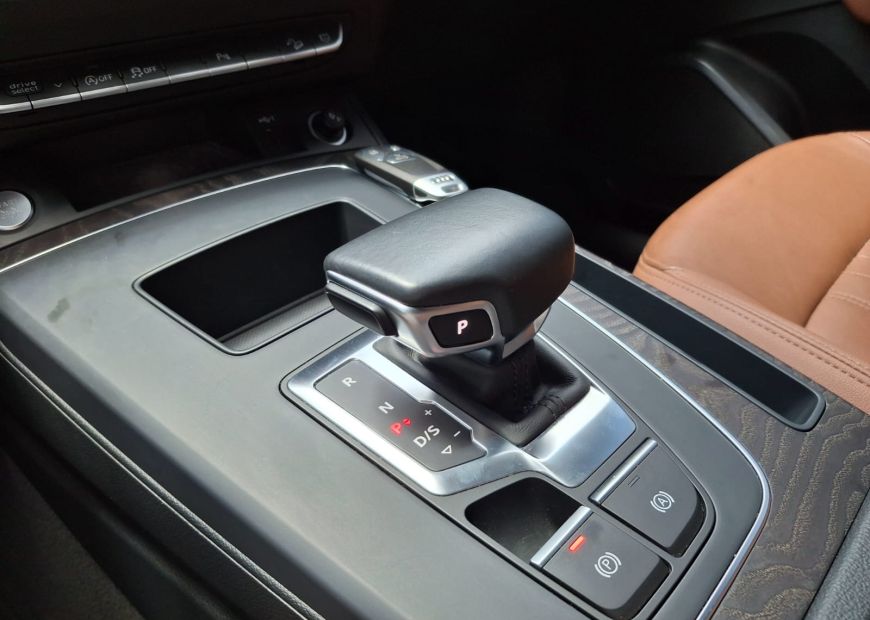 AUDI Q5 (2021)