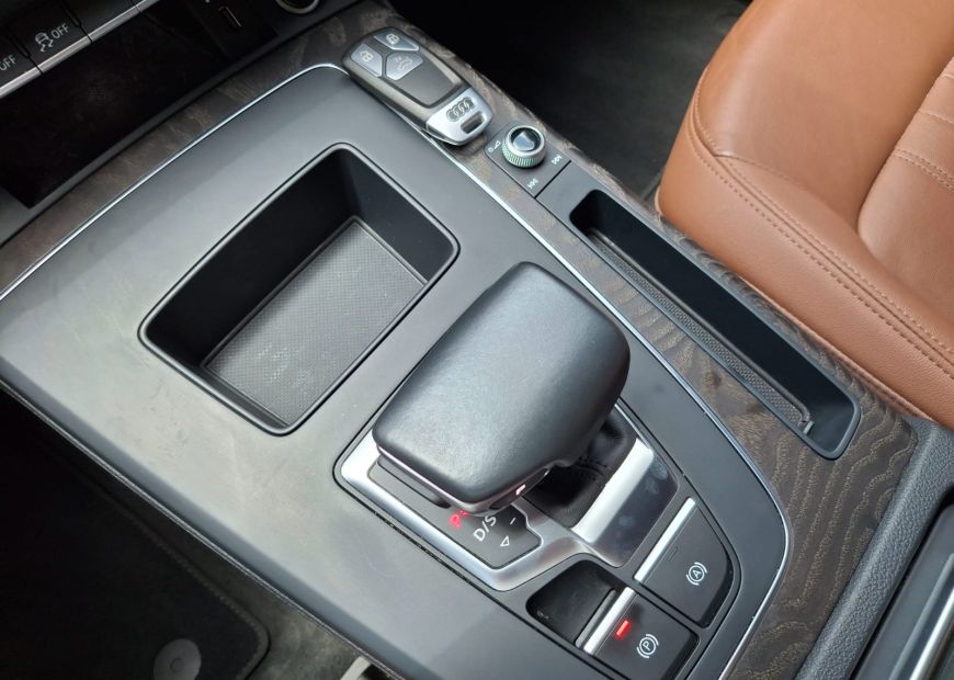 AUDI Q5 (2021)