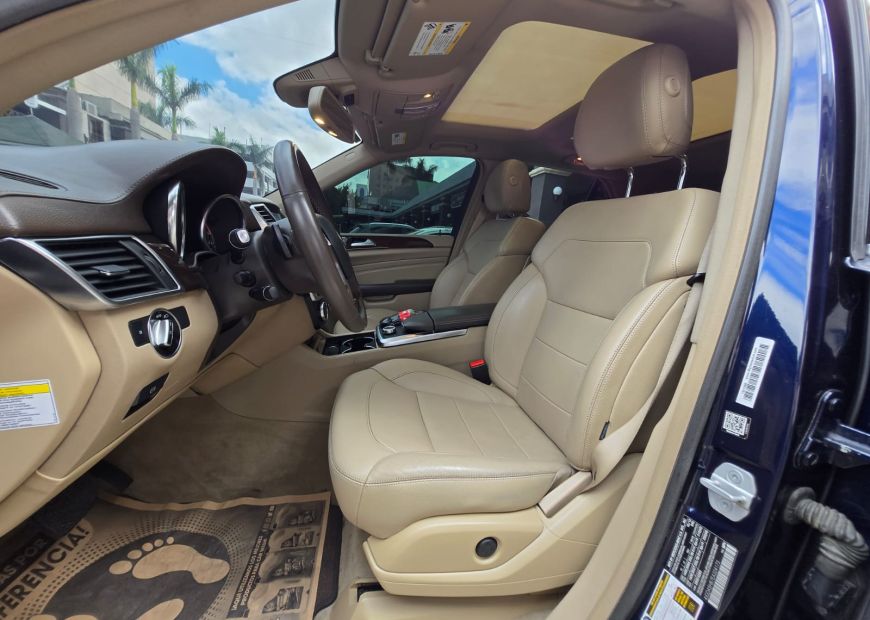 MERCEDES-BENZ ML (2014)